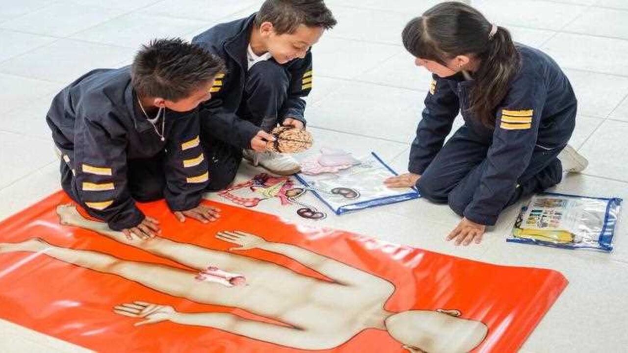 La educación es uno de los ámbitos privilegiados de discusión política y uno de los asuntos más sensibles para los ciudadanos.