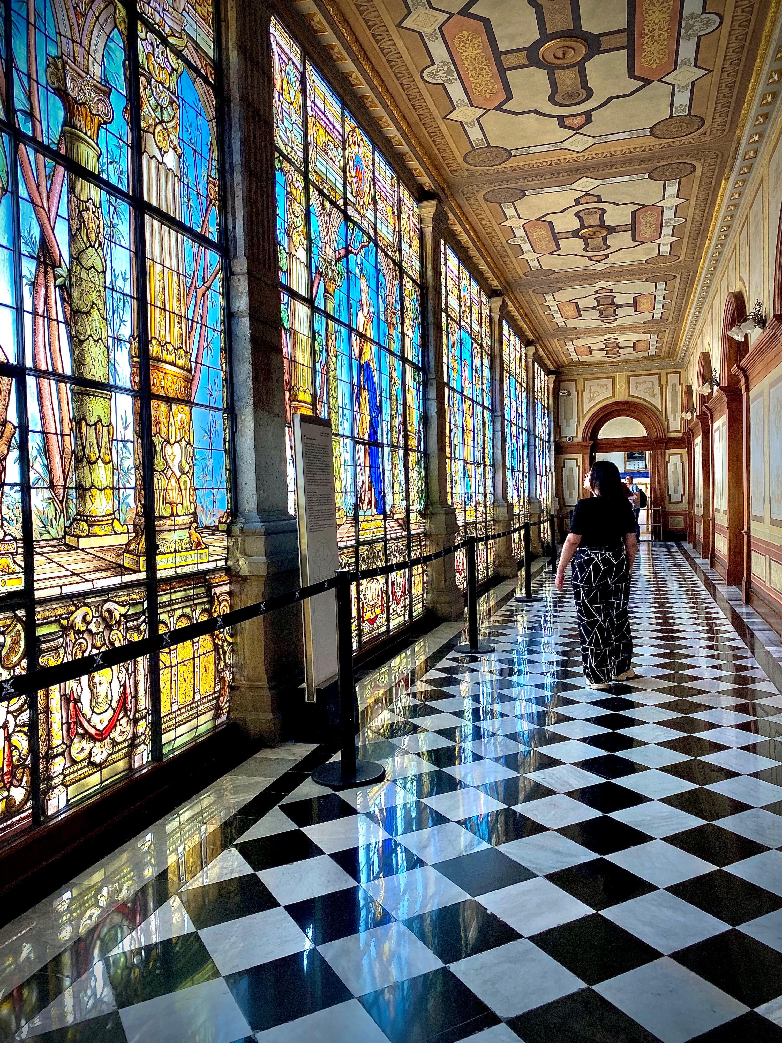 Los vitrales del castillo de Chapultepec es uno de los infaltables de esta visita.