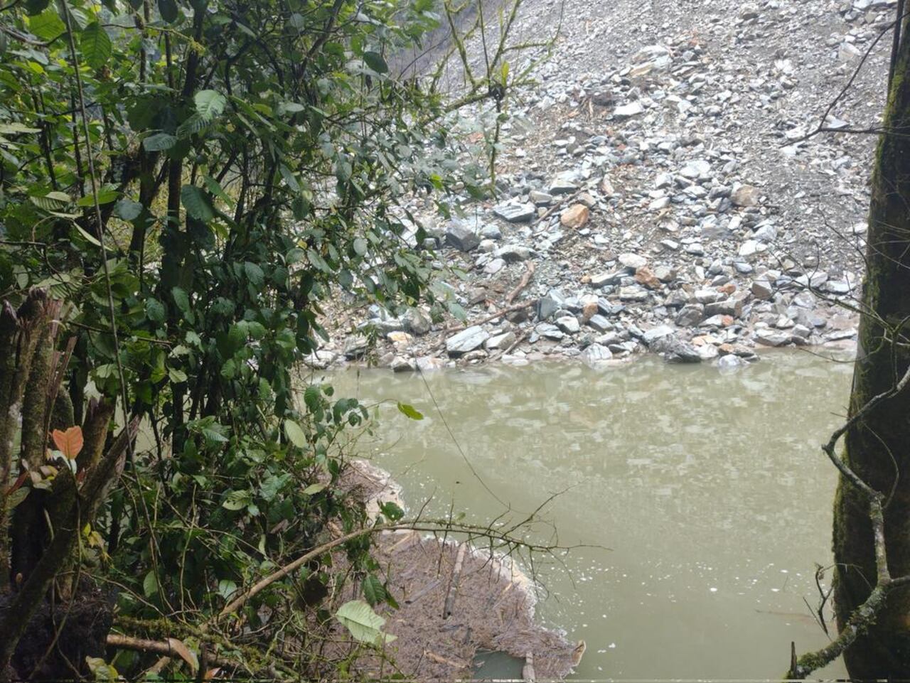 Represamiento del río Recio, en el Líbano, Tolima.