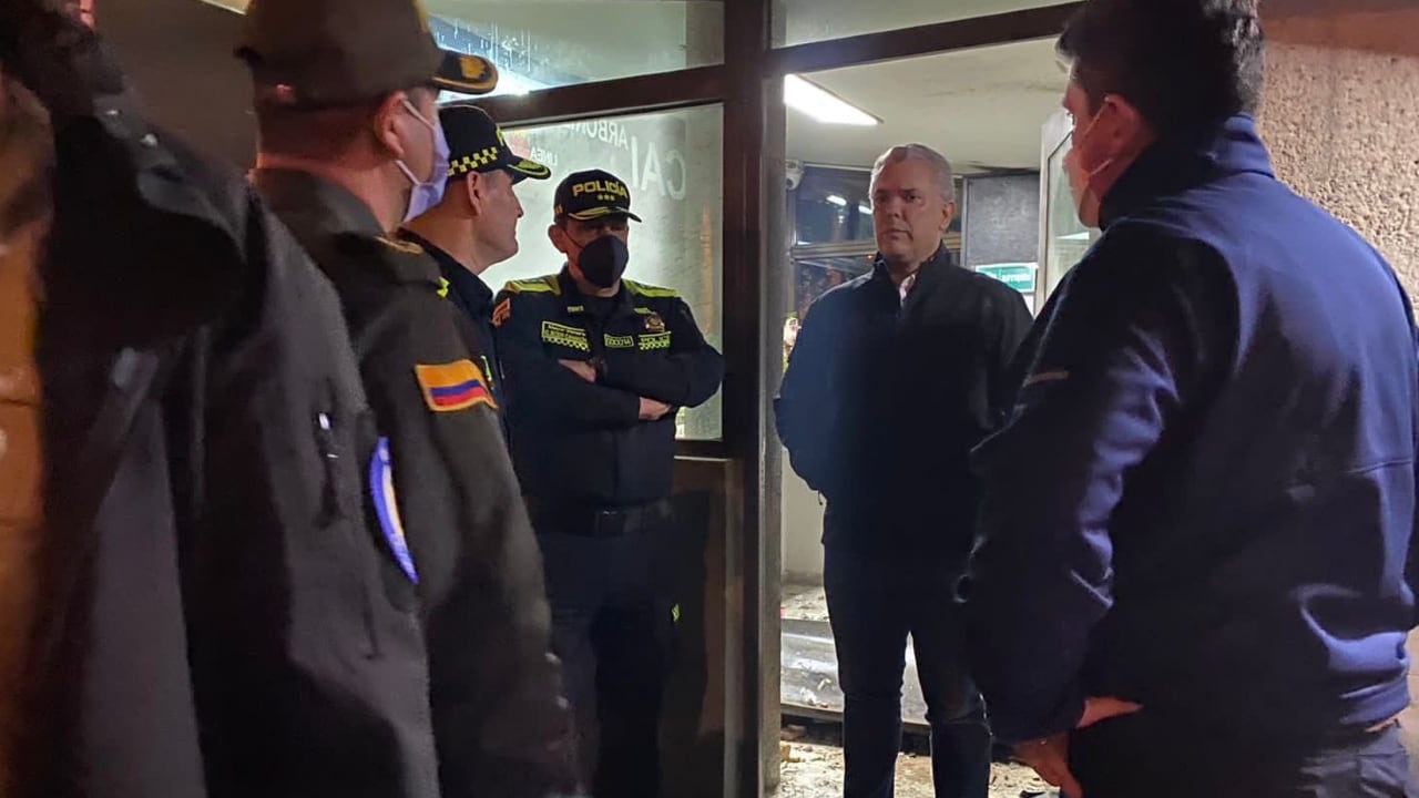 El presidente Iván Duque se dirigió al lugar de los hechos en Ciudad Bolívar
