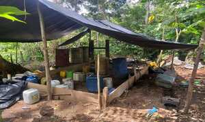 Encuentran 15 laboratorios usados por tres subestructuras del Clan del Golfo para el procesamiento de pasta base de coca