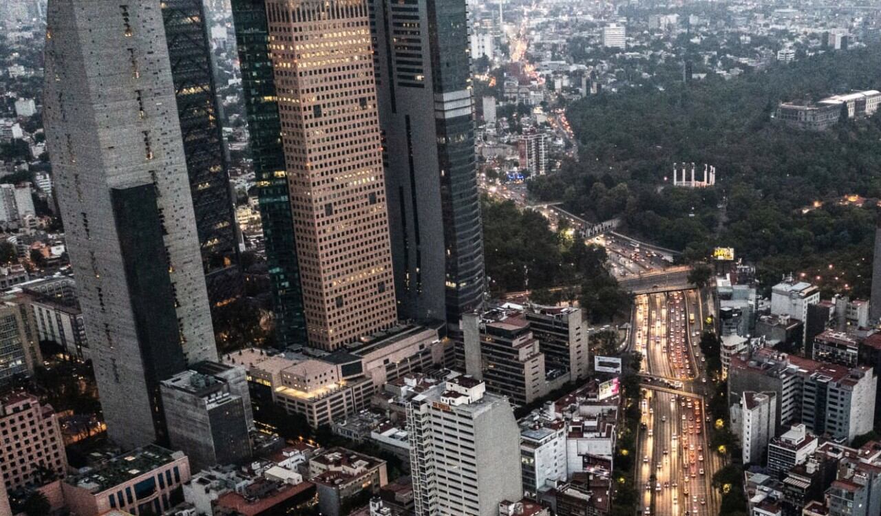 Ciudad de México presenta fuertes congestionamientos de tránsito