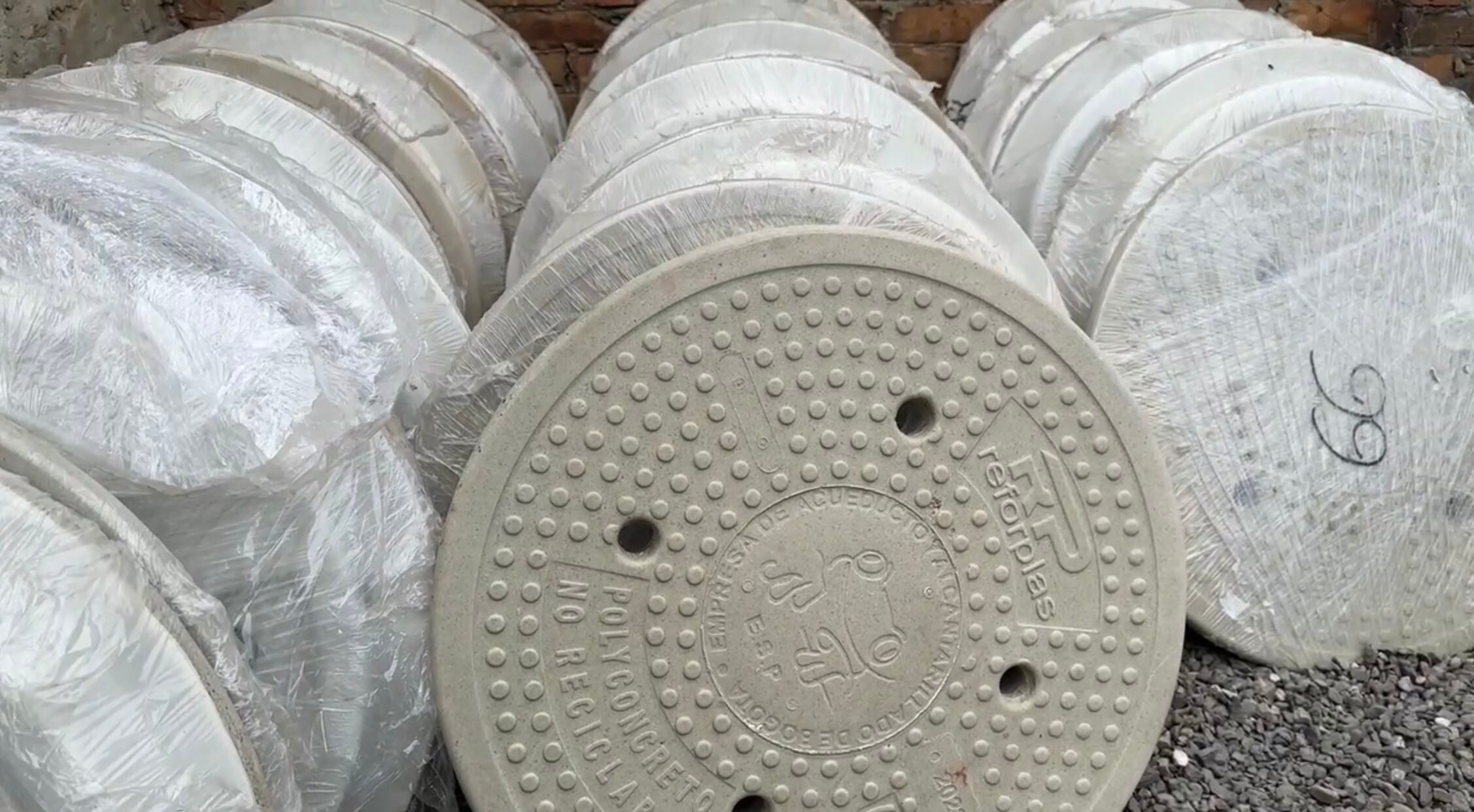 Tapas de alcantarillado