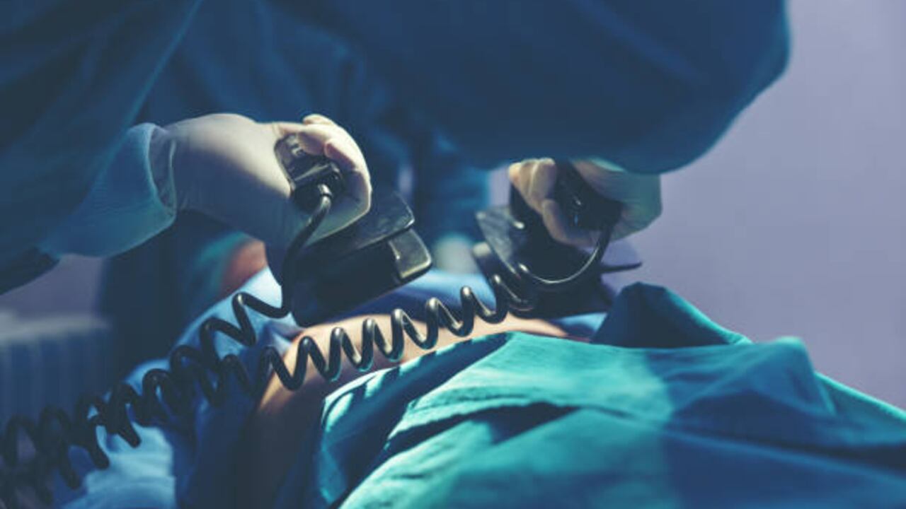 Los médicos no pudieron hacer nada por él.