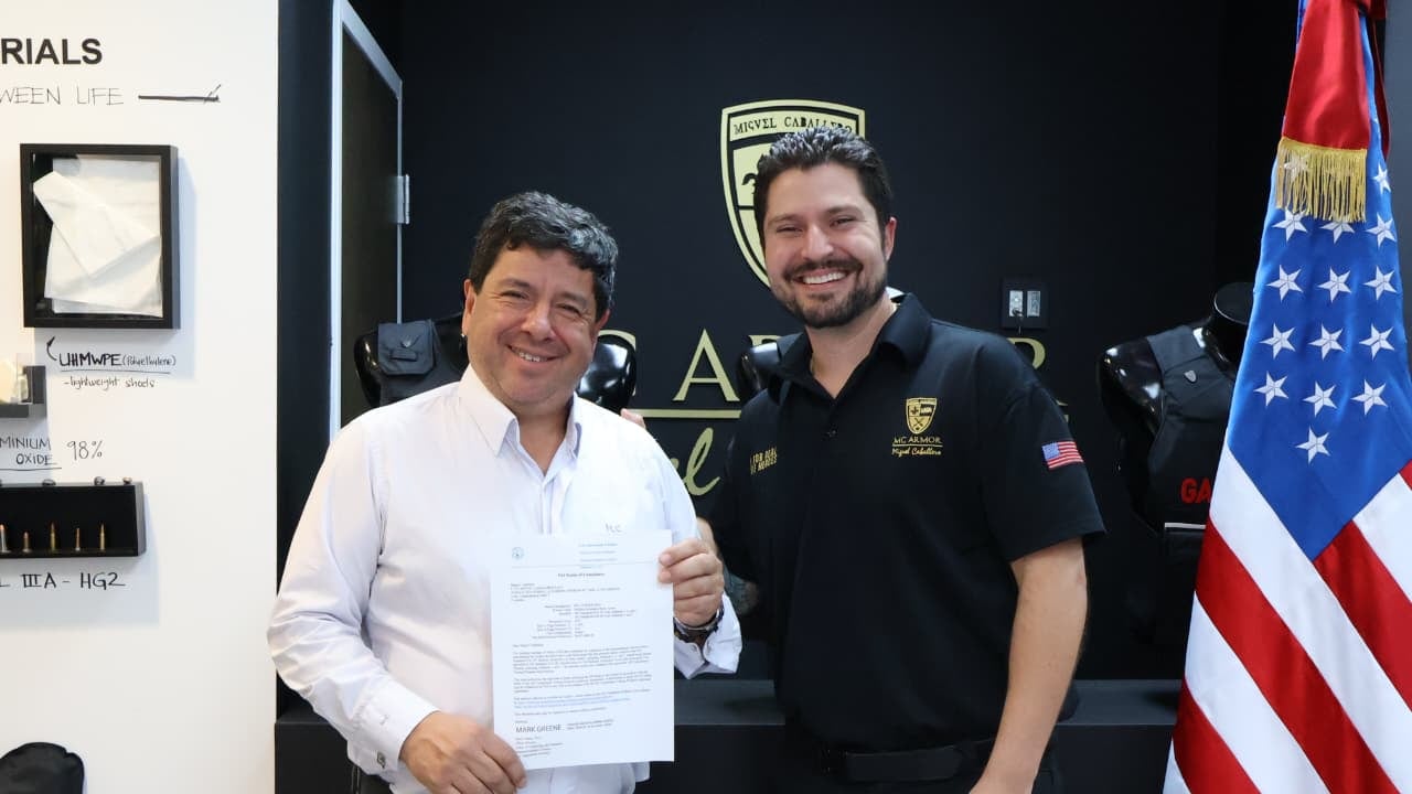 Multilatina colombiana, Miguel Caballero (MC Armor), especializada en prendas blindadas, es la primera empresa de la región en obtener el estándar de protección balística más exigente a nivel internacional
