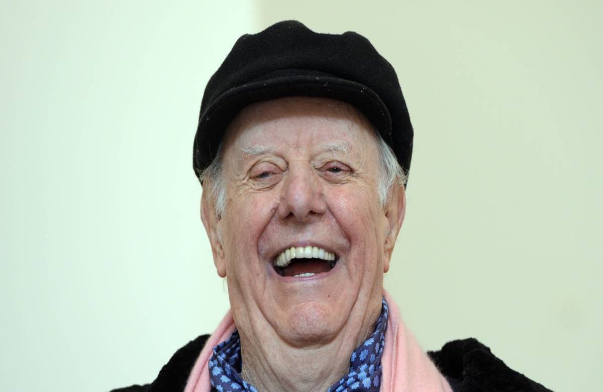 Dario Fo: Actor y escritor de teatro italiano ganador del Nobel de literatura en 1997. (24 de marzo de 1926 - 13 de octubre de 2016). Foto: AP.