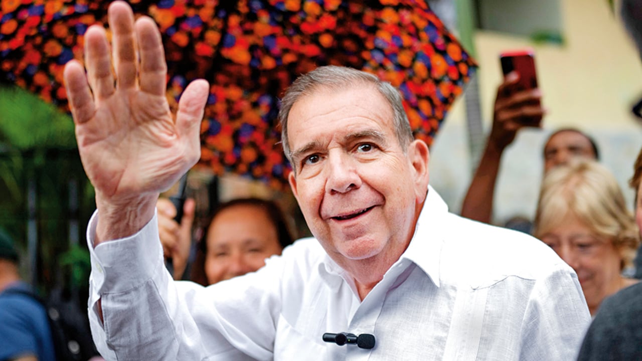 Edmundo González asegura que su salida del país fue obligada por las presiones del régimen y que, aún así, espera volver para poder asumir como presidente de Venezuela.