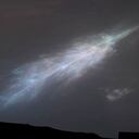 El rover Curiosity de la NASA captó una nube iridiscente en el cielo de Marte.