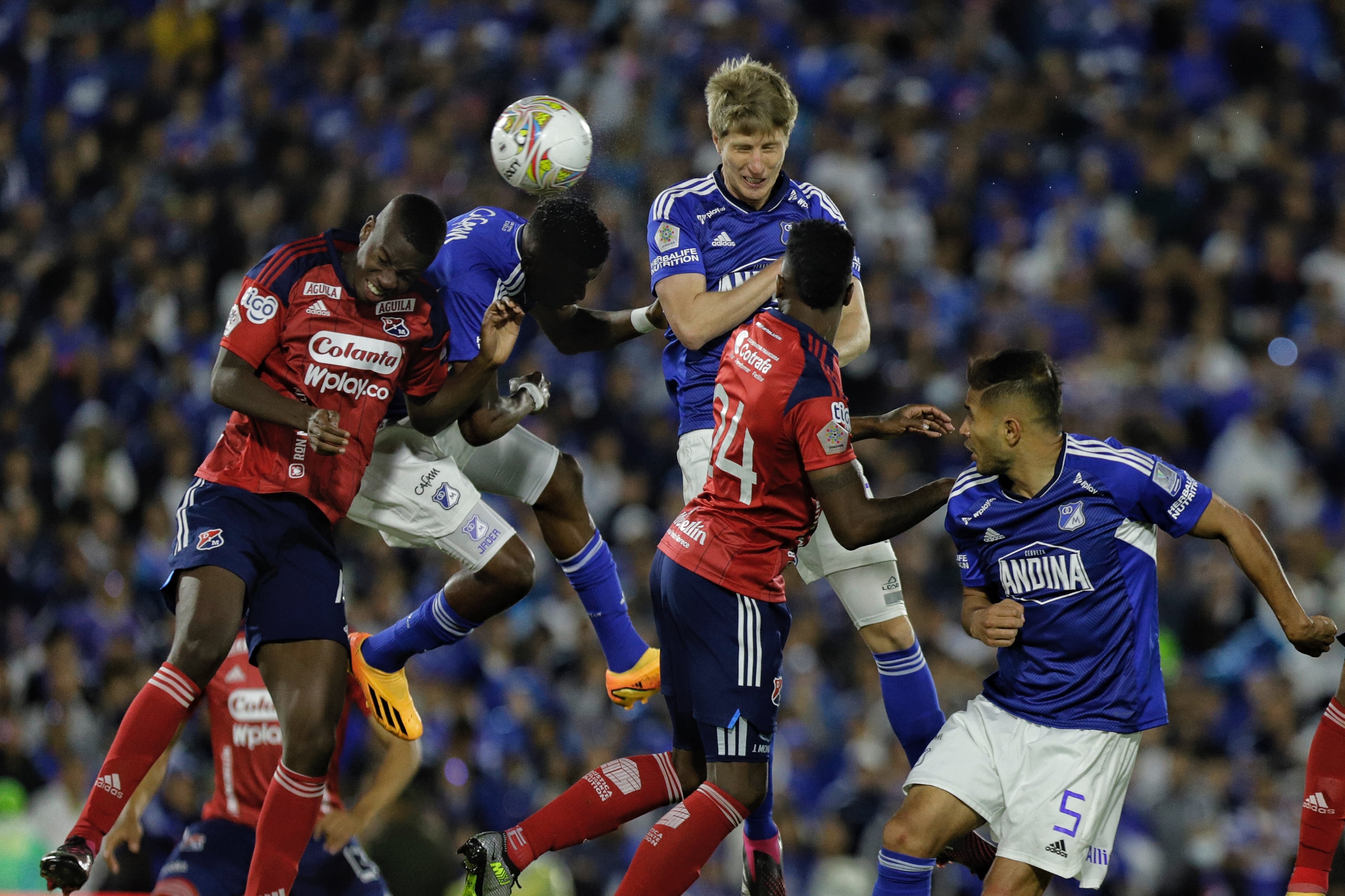 Bogotá. Junio 17 de 2023. Millonarios enfrenta a Medellín en juego válido por los cuadrangulares Fecha 6 de la Liga colombiana en el estadio Nemesio Camacho el Campin. (Colprensa - Camila Diaz)