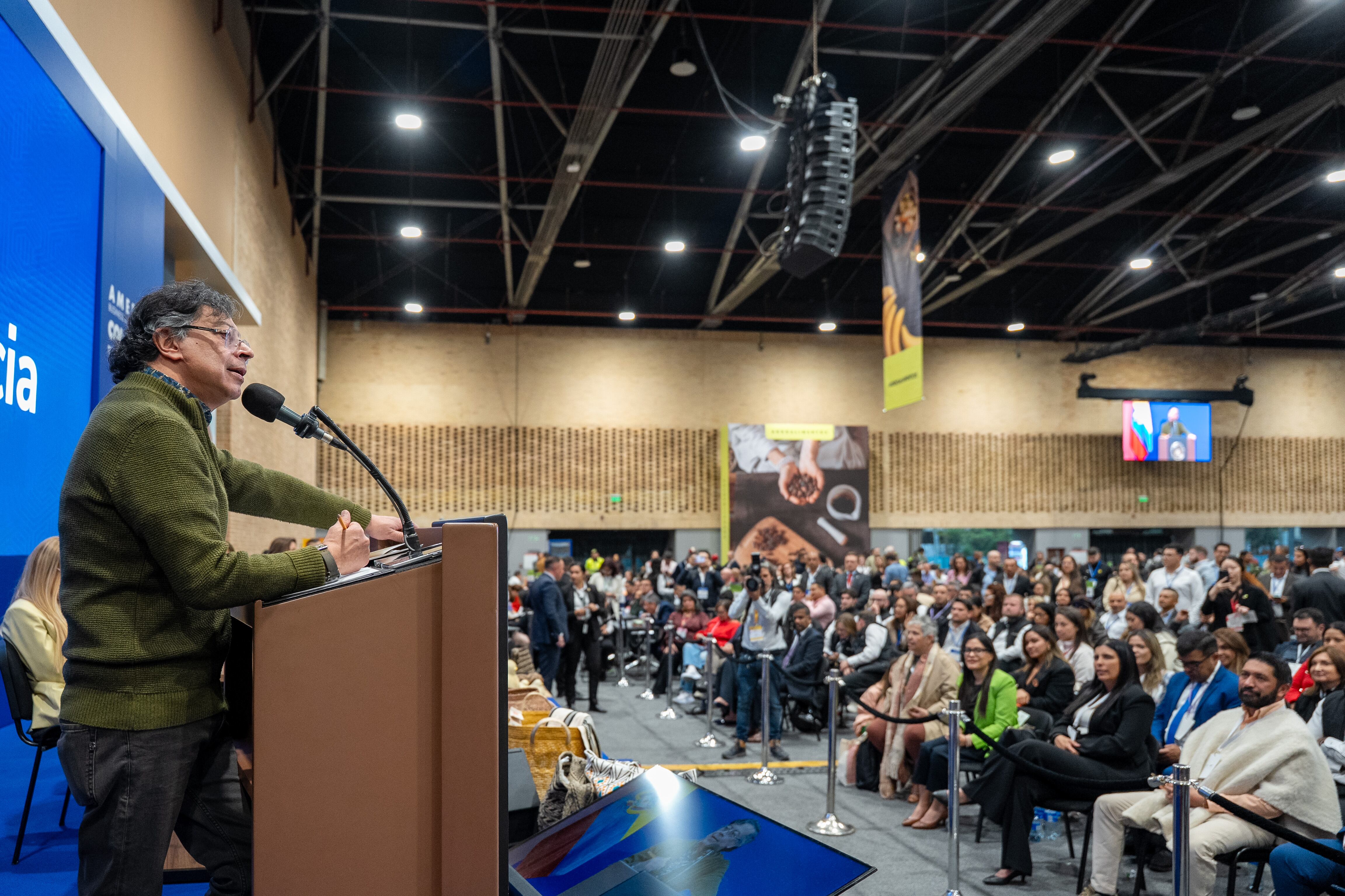 Gustavo Petro en Bogotá este 14 de abril.