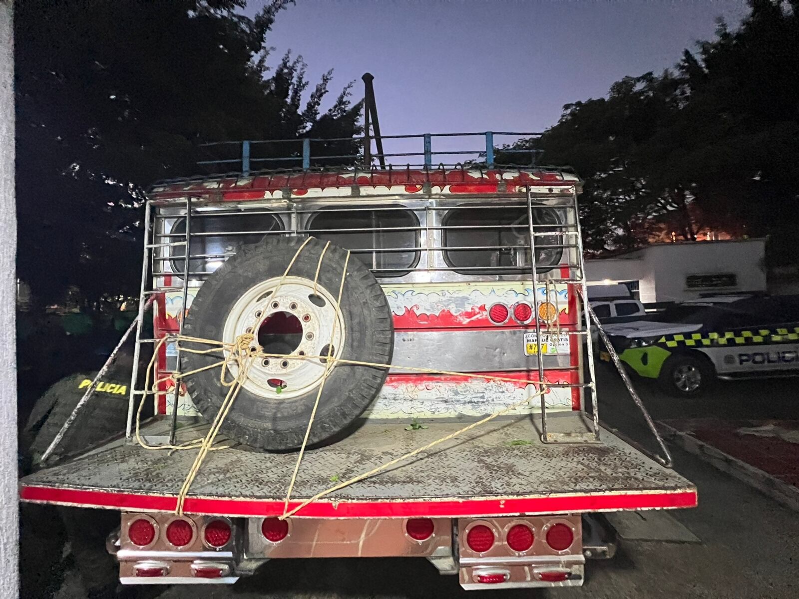 El bus, al igual que la marihuana, fue incautado.