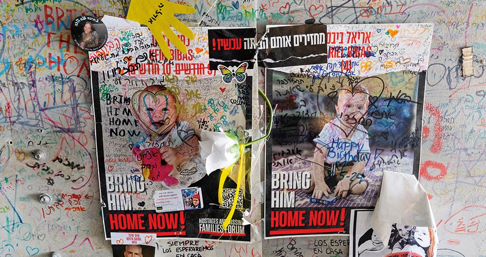 El acuerdo, alcanzado tras más de un año de complejas negociaciones, prevé una primera fase de seis semanas durante las cuales está previsto el cese de las hostilidades y la liberación de 33 rehenes retenidos en Gaza a cambio de 737 prisioneros palestinos en manos de Israel.