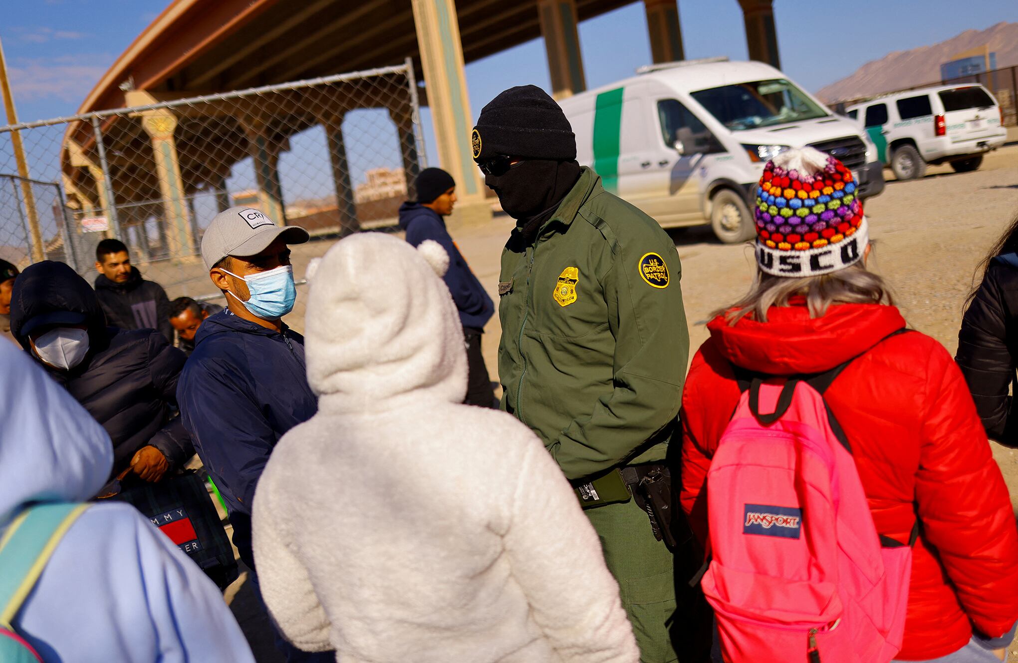 En imágenes : Las solicitantes de asilo cruzan Río Bravo hacia Estados Unidos.