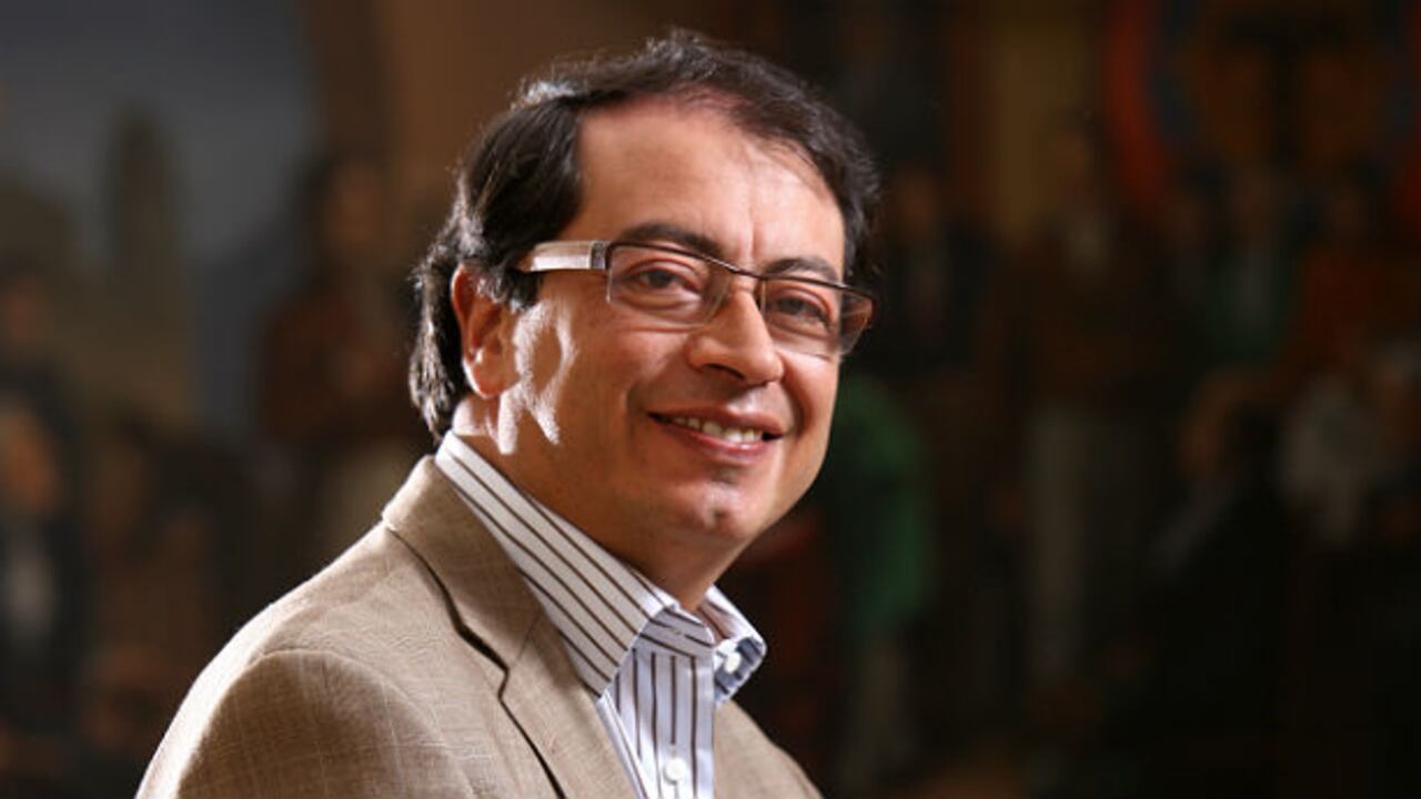 Se trata de una condena que presuntamente recibió el hoy alcalde por porte ilegal de armas.