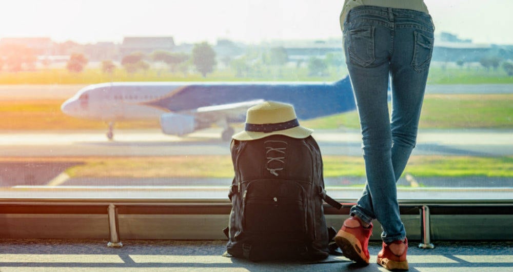 En el caso de tener un viaje de turismo programado a partir de este 27 de julio y hasta el 31 de agosto, las aerolíneas que viajan a este destino desde Colombia ya han difundido las acciones que podrá realizar el viajero para reprogramar su viaje.