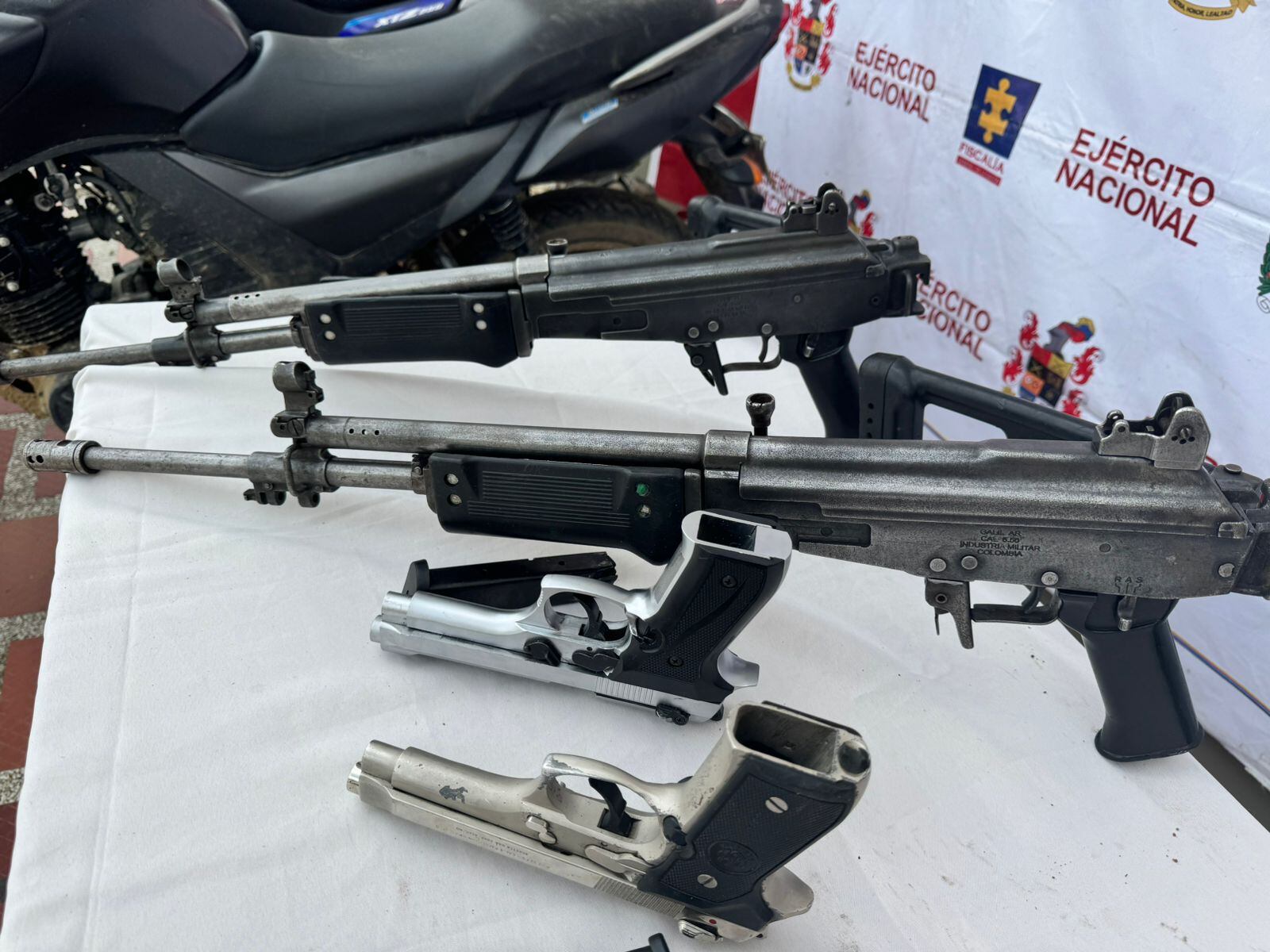 Material incautado al Clan del Golfo en Antioquia.