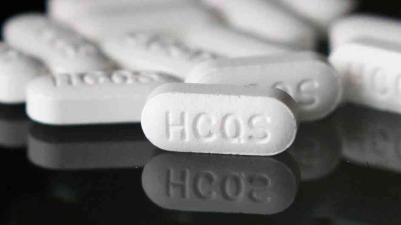 Se trata de la hidroxicloroquina y un medicamento relacionado, la cloroquina.