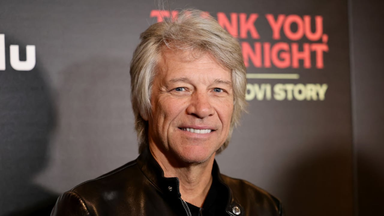 Con un enfoque integral, Jon Bon Jovi presenta una iniciativa que apunta a reducir el abandono canino en Estados Unidos.
