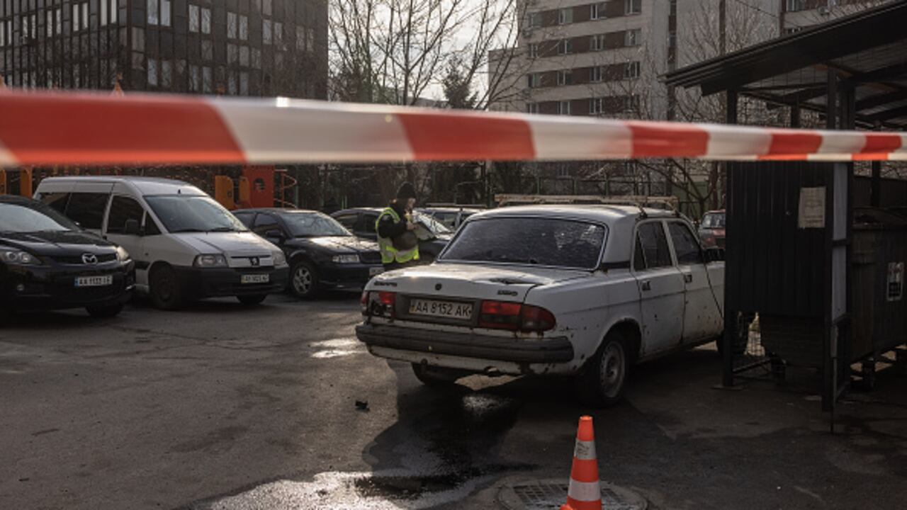 Una ola de misiles golpeó Kiev, la capital ucraniana, y varias otras ciudades antes del amanecer del jueves.
