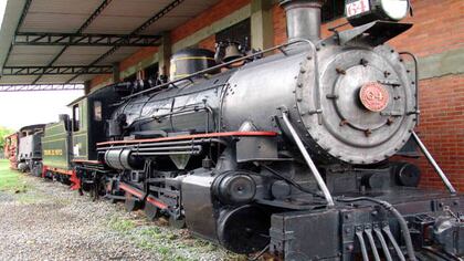 El sistema ferroviario fracasó, pues los rieles no tenían el tamaño adecuado.