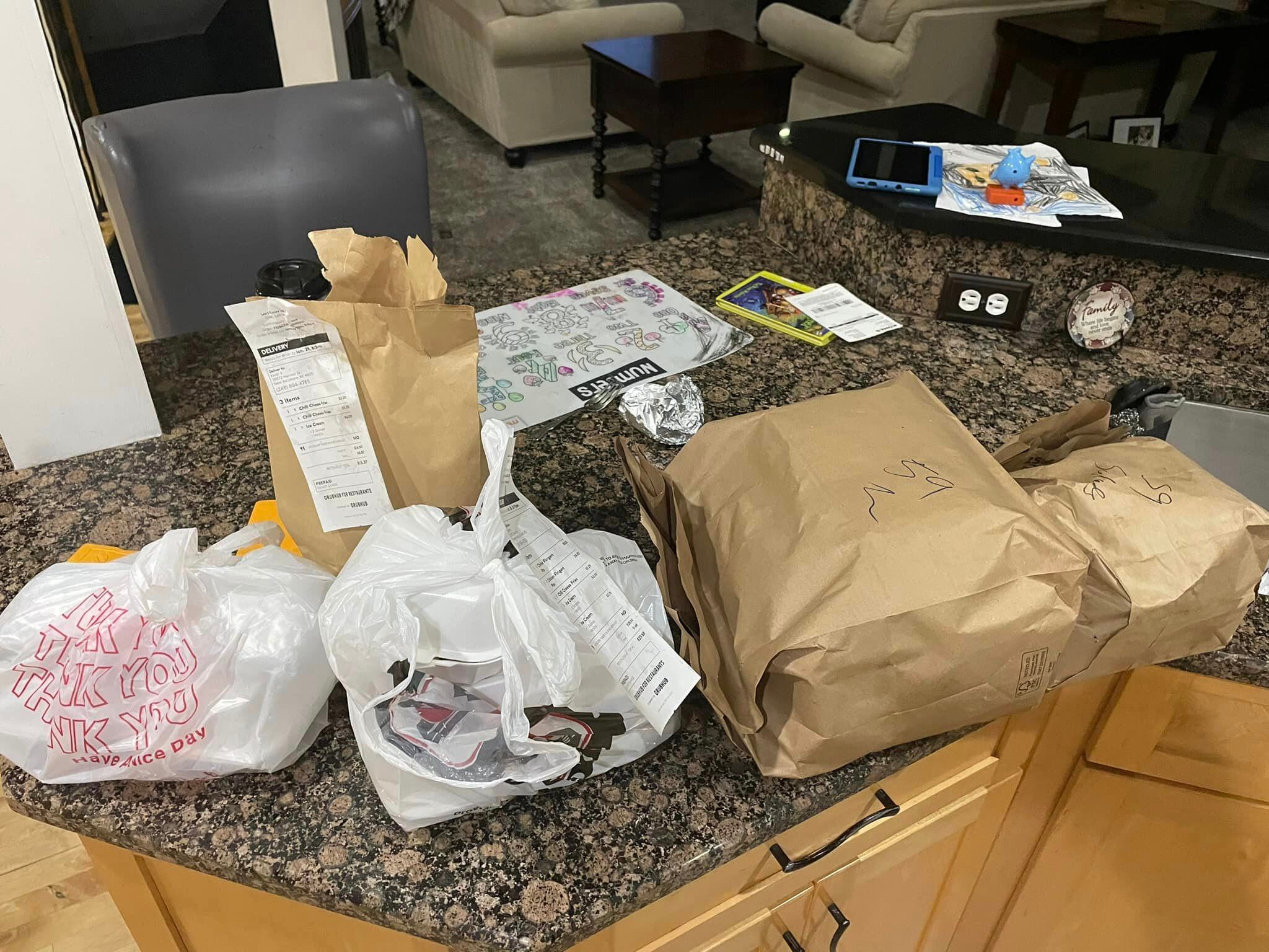 Facebook:@/keith.stonehouse