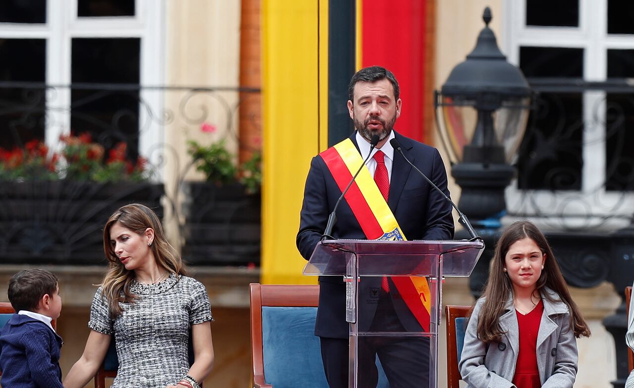 Carlos Fernando Galán toma posesión como alcalde de Bogotá
Enero 1 del 2024
Foto Guillermo Torres Reina / Semana