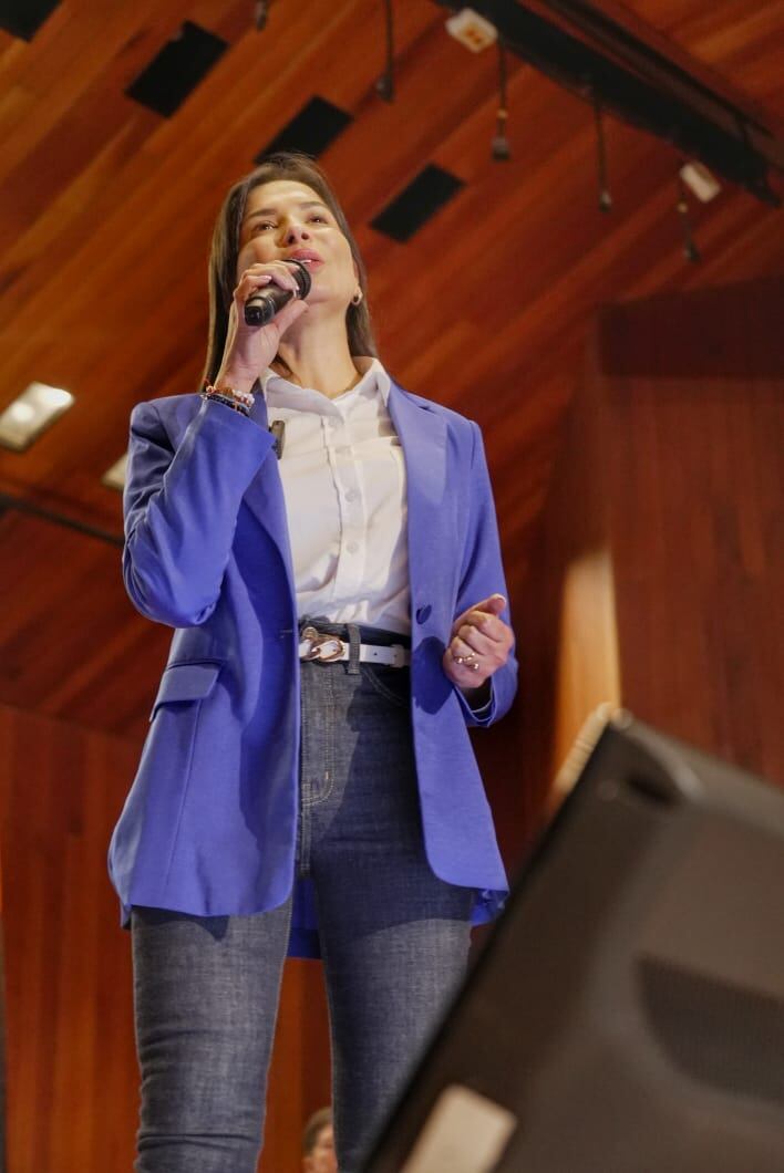 Miyerlandi Torres dice que l candidato del alcalde Jorge Iván Ospina es Roberto Ortiz