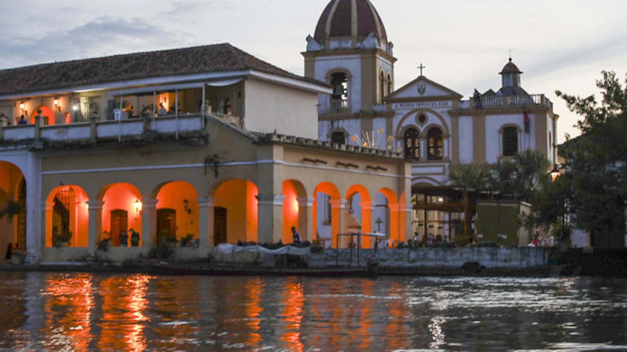 Santa Cruz de Mompox.