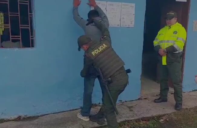 15 personas fueron capturadas en Santander.