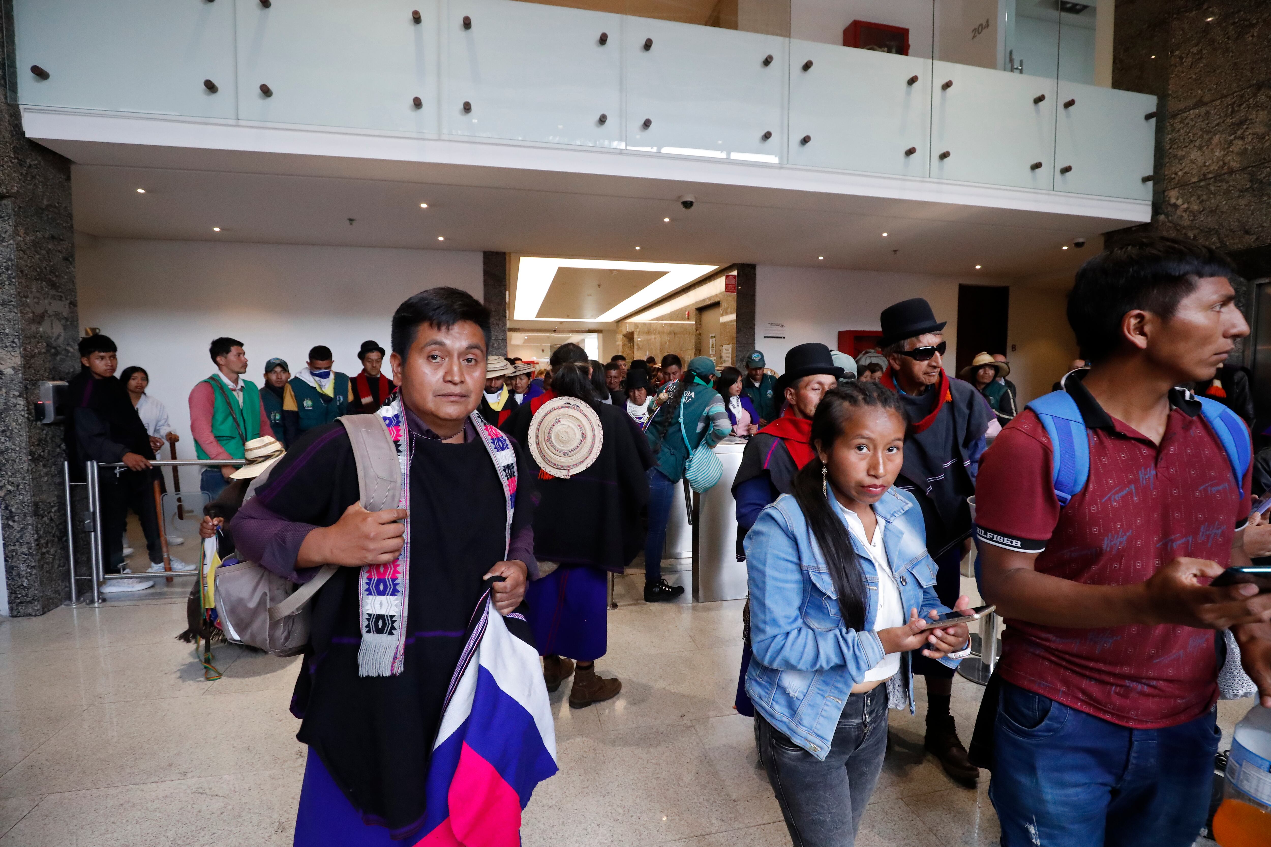 Toma A Semana minga indígena