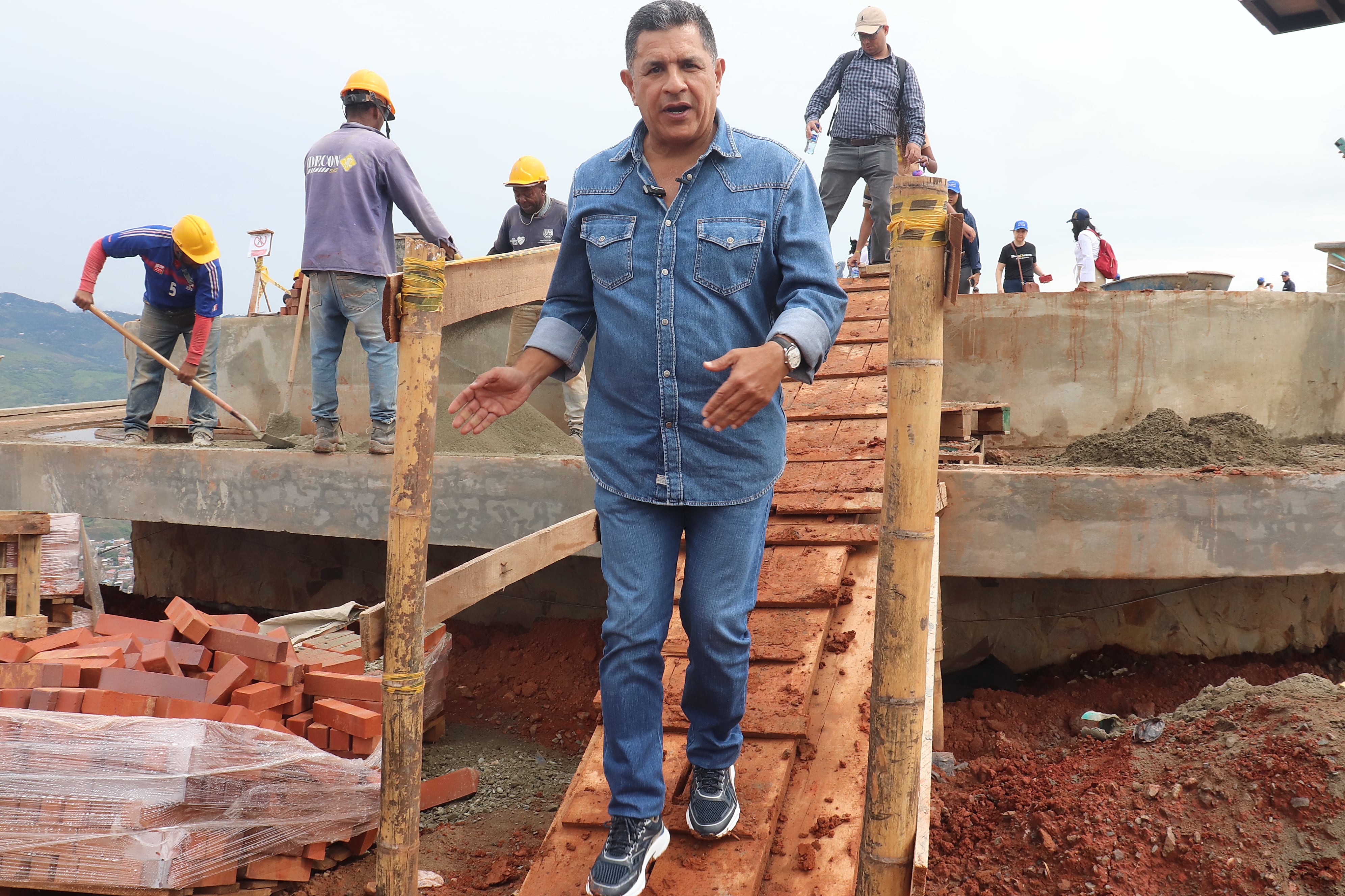 Proyectos de Jorge Iván Ospina para terminar su mandato Parque Cristo Rey, Parque Tecnológico San Fernando y Bulevar de oriente.