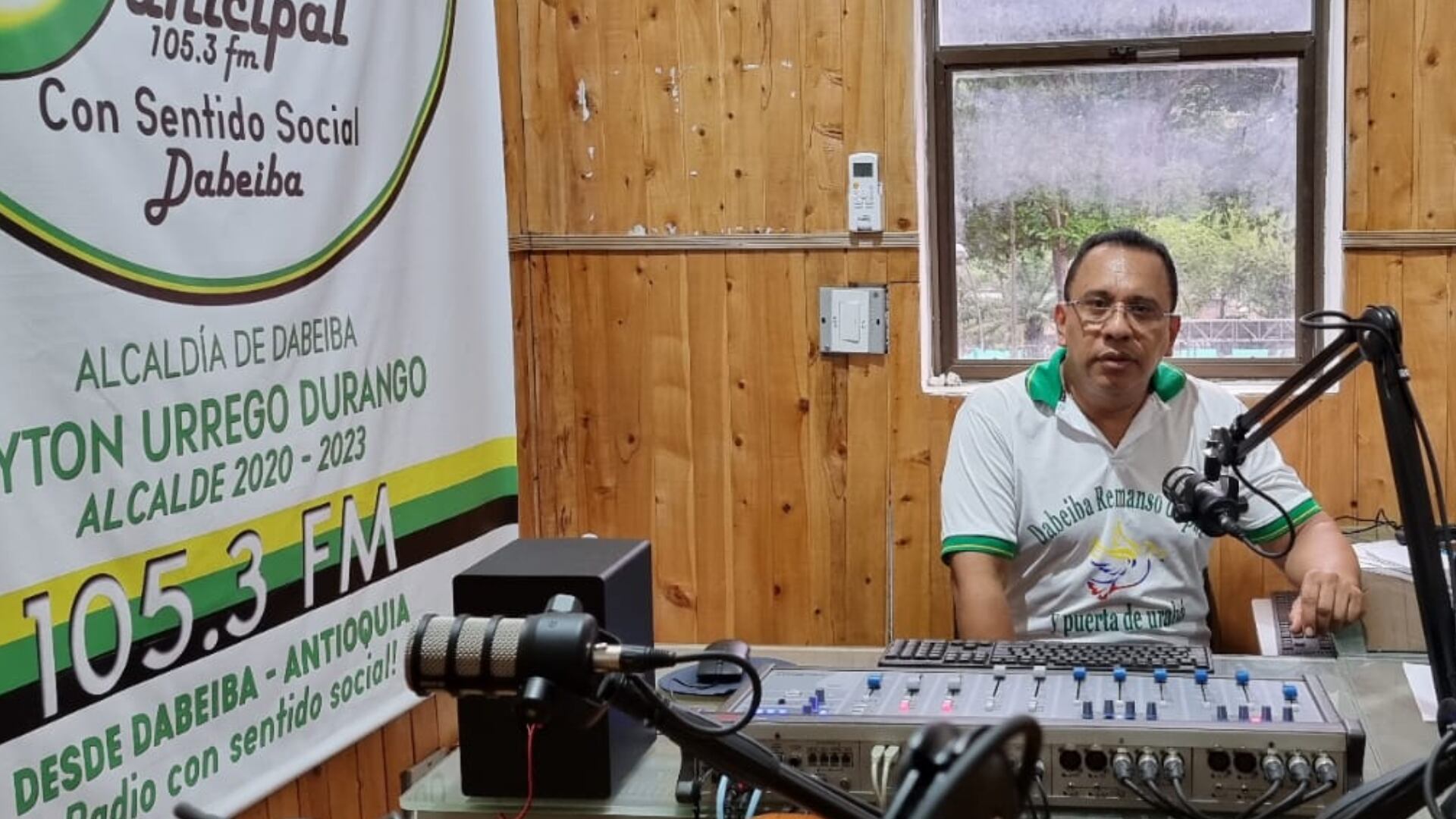 Para el alcalde Leyton Urrego Durango la radio ha sido clave en su gestión administrativa.