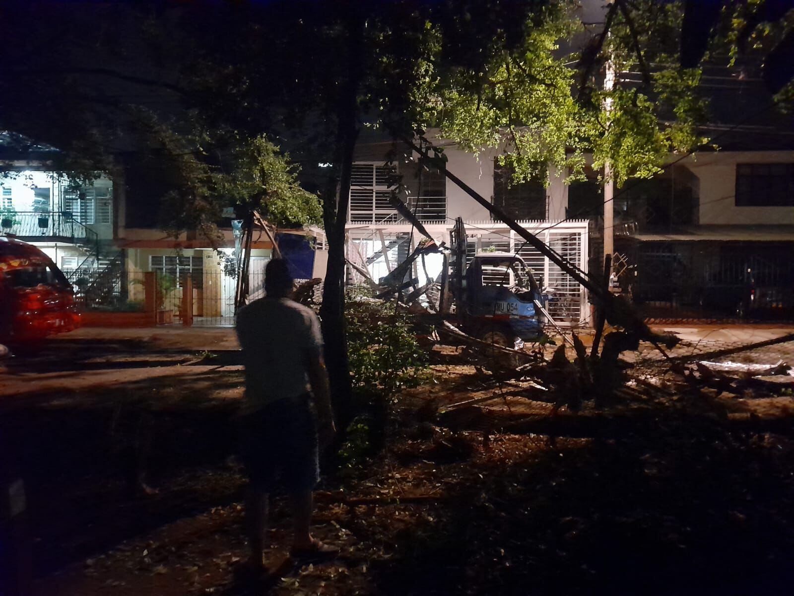 La explosión se registró en la Calle 83, en frente de la muralla del Cantón Militar Pichincha.