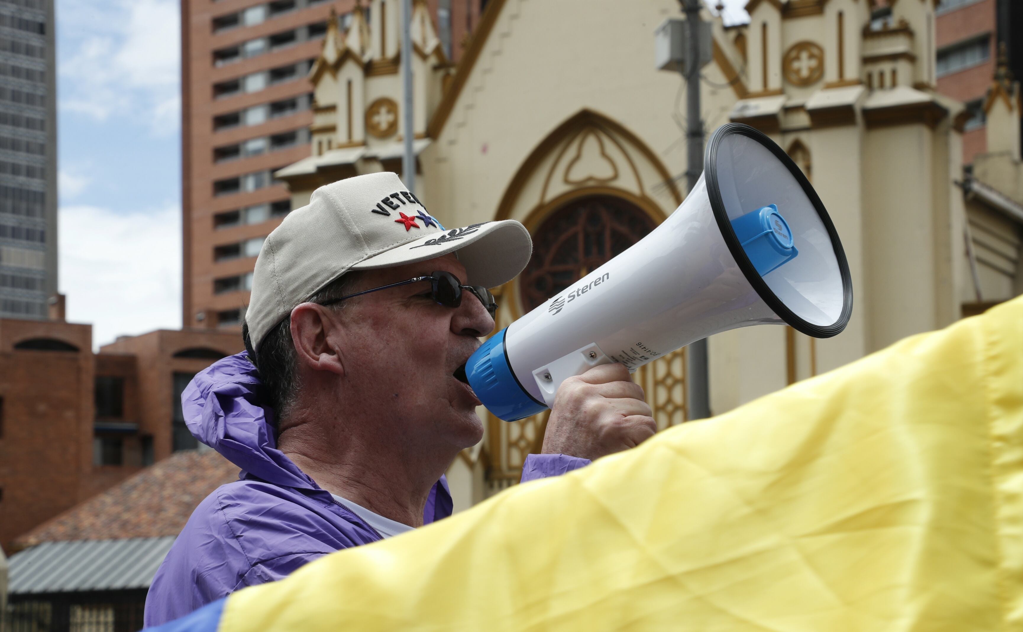Marcha, protesta en contra del Gobierno de Gustavo Petro