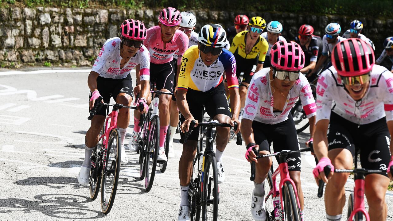 Richard Carapaz se perderá la Vuelta España 2025 donde estará Egan Bernal
