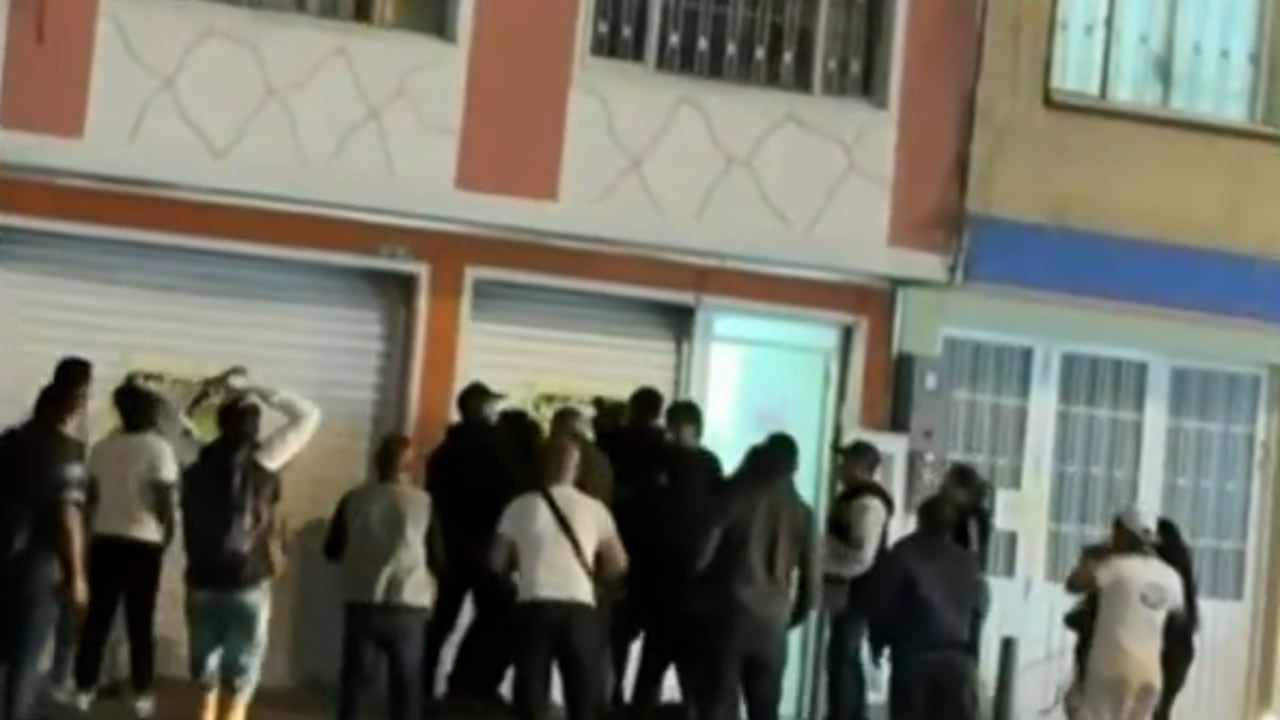 Este fue el momento en el que los vecinos atraparon al niño.