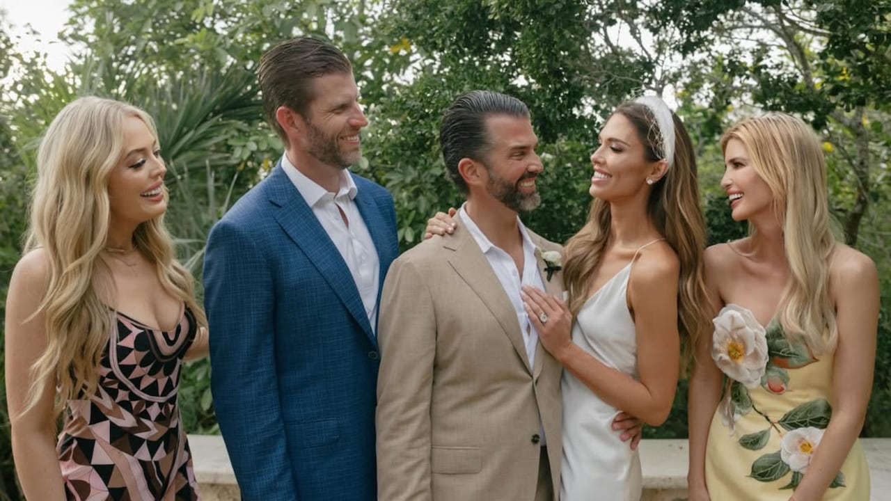 Los recién casados compartieron fotos en sus redes sociales.
