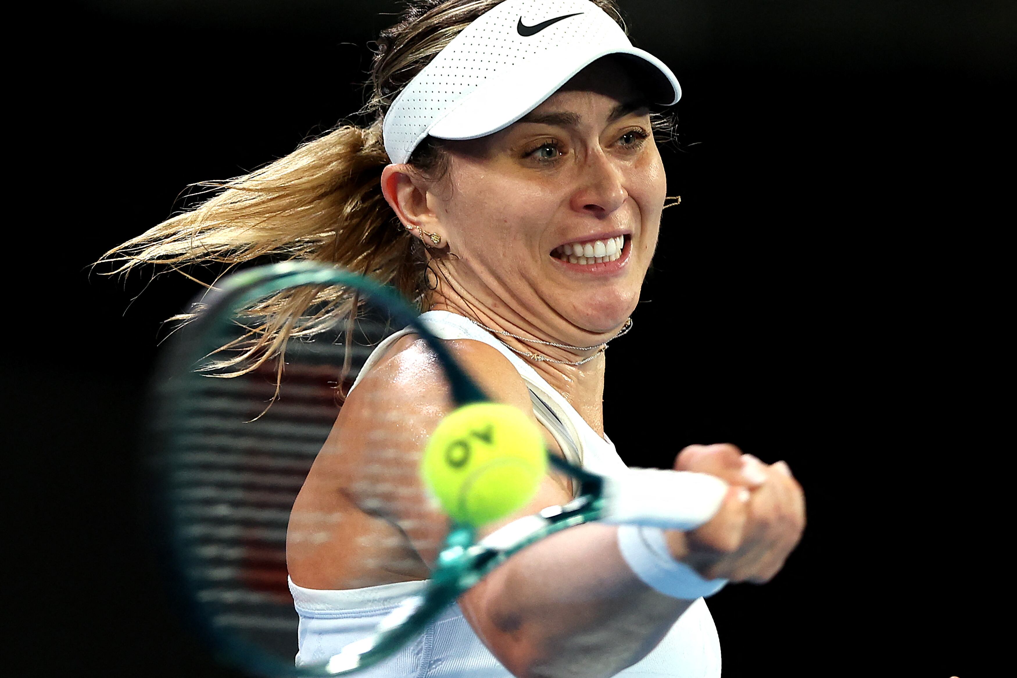 En medio de la tormenta, Sabalenka y Badosa lograron triunfar en el Australian Open 2025.
