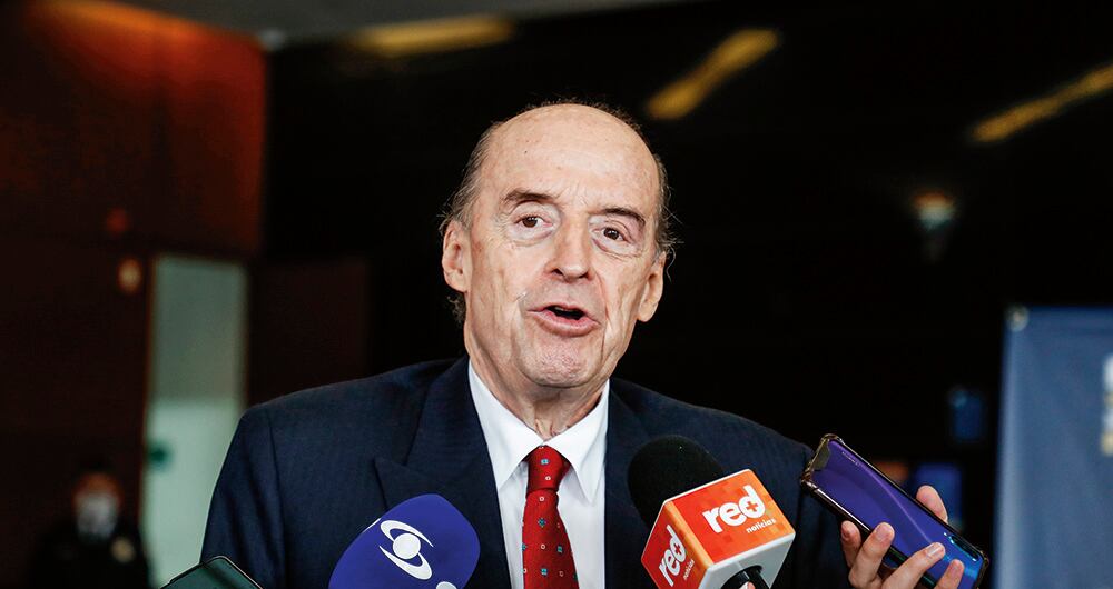 Álvaro LeYvaMinistro de Relaciones Exteriores