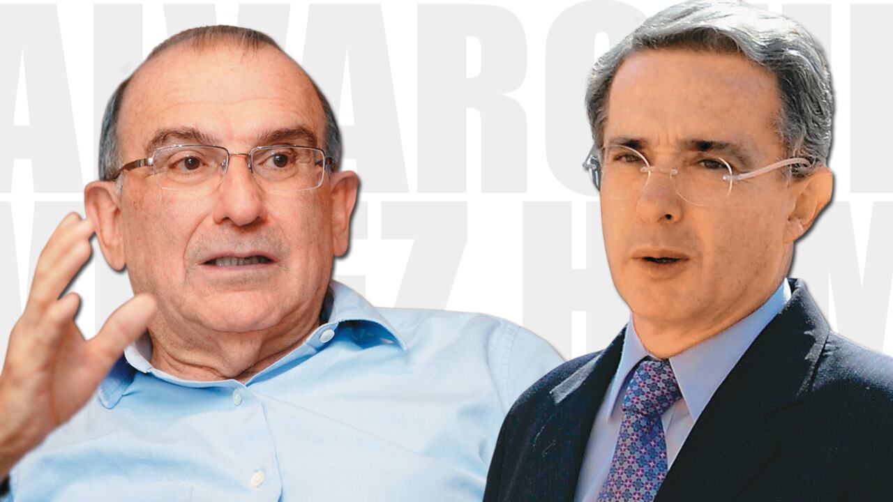 Uribe encabezó una rueda de prensa en Bogotá en la que el CD expuso un resumen de 52 objeciones que plantea al proceso.