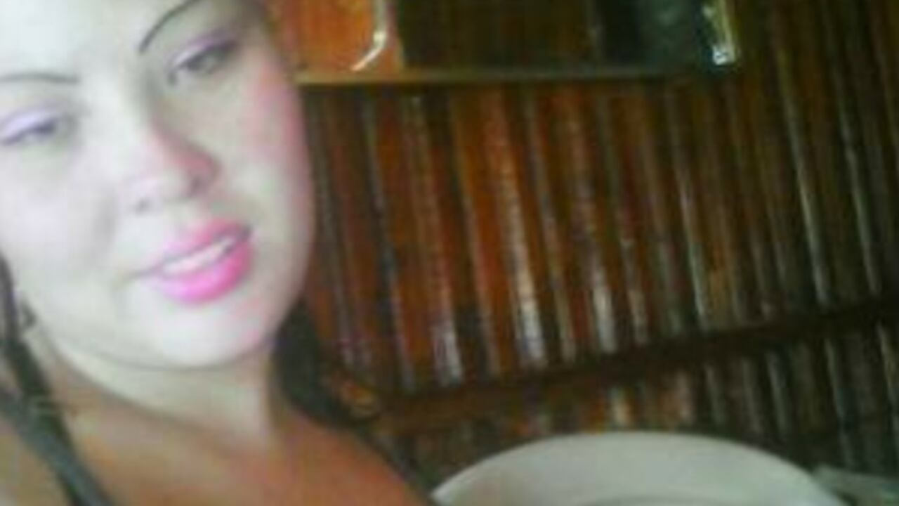 Con las manos atadas y tirada boca arriba fue encontrada una mujer en Andes, Antioquia.