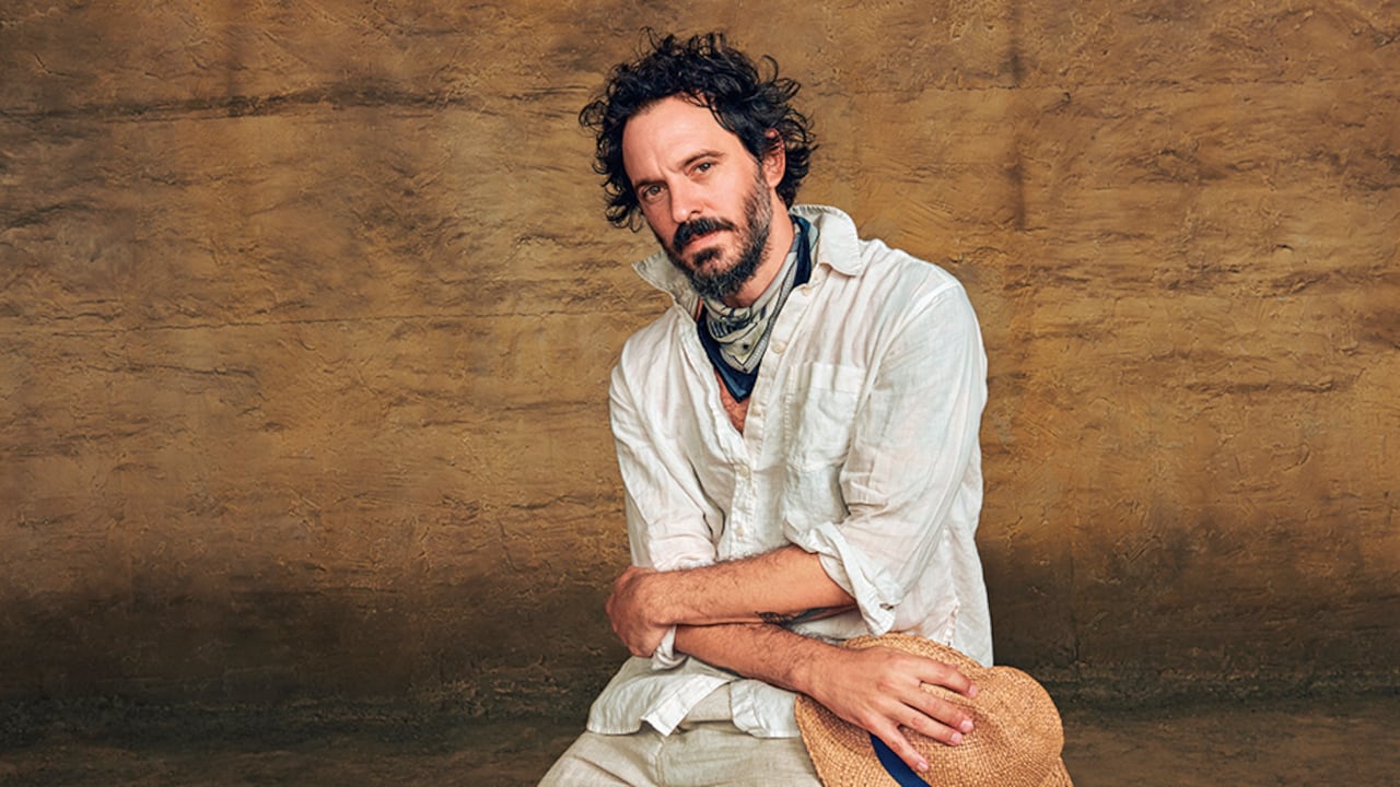 Alex García López, director de la serie Cien años de soledad.