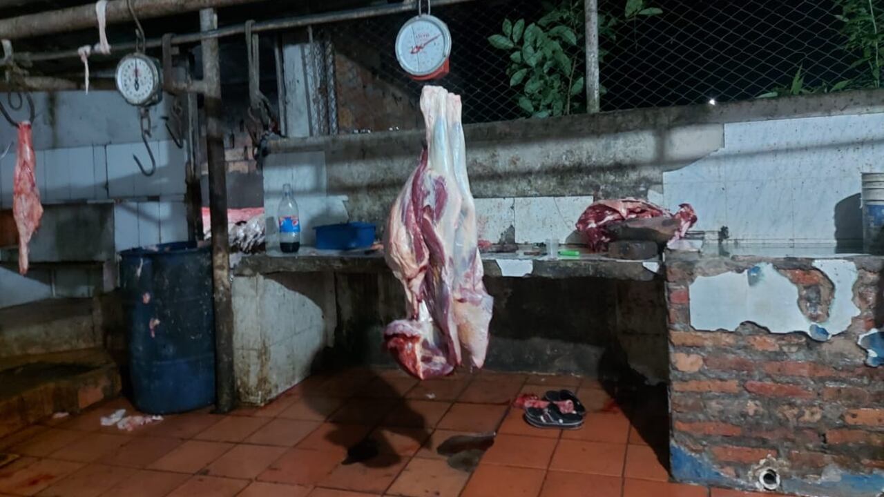 Intervención del Invima en matadero de Barrancabermeja.