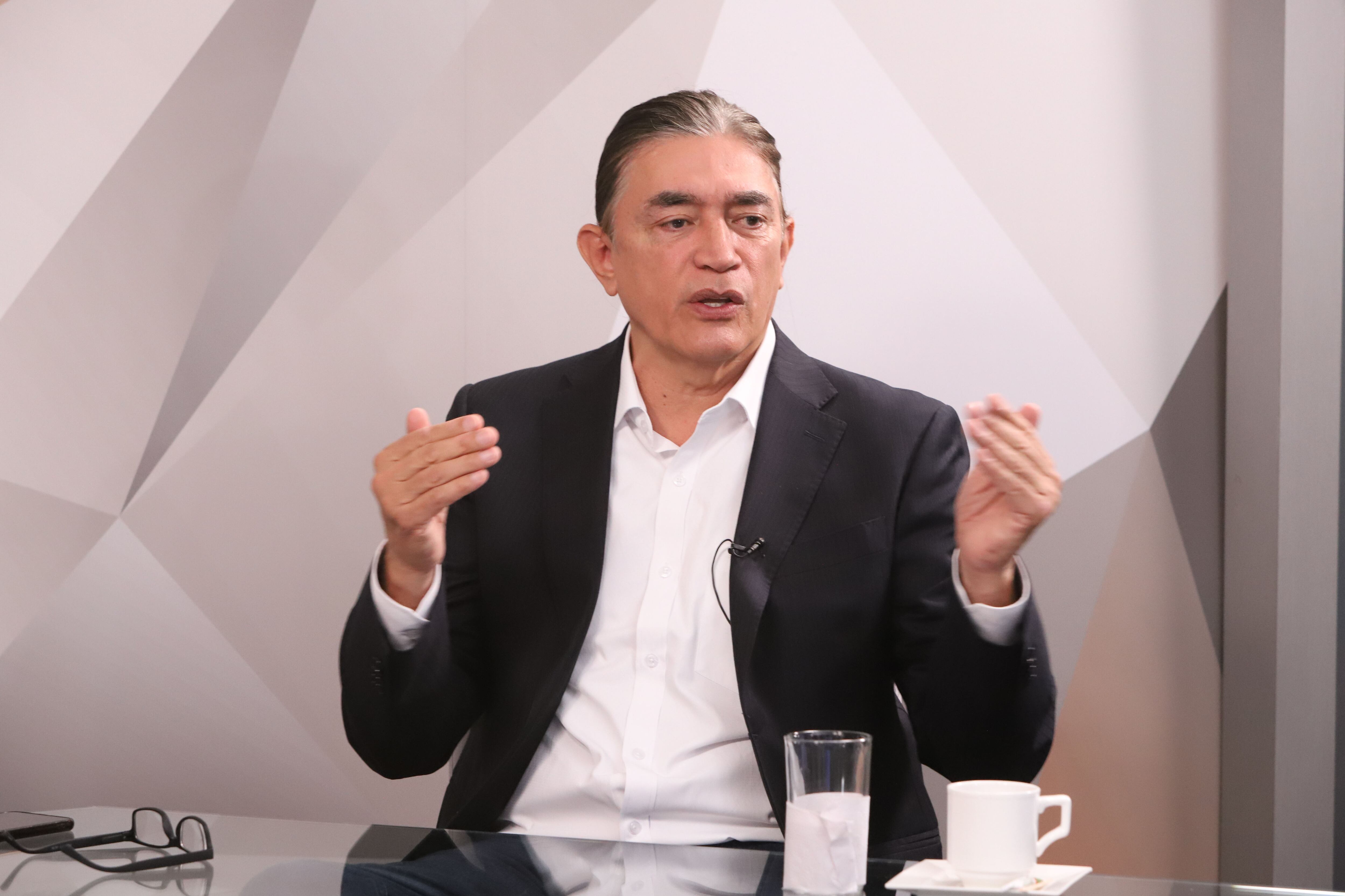 El Debate, entrevista Gustavo Bolívar