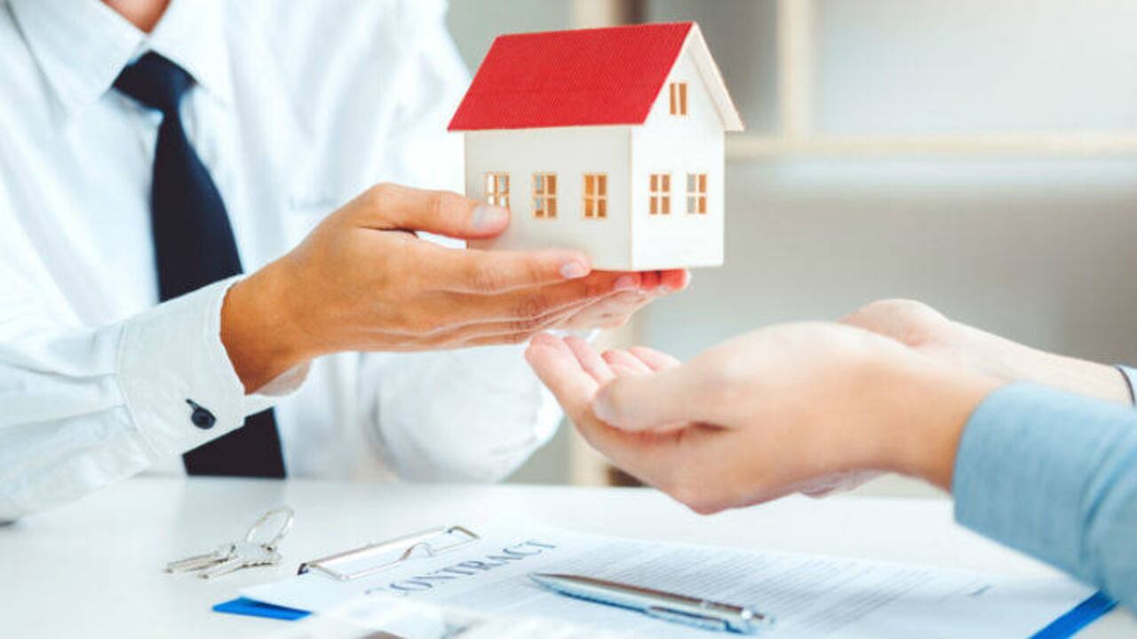 El Gobierno mantiene activos diversos beneficios, con los cuales los colombianos pueden acceder cuotas más bajas en la compra de vivienda propia.