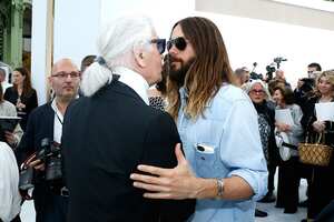 PARIS, FRANCE - JULY 08: (L-R) Fashion designer Karl Lagerfeld and Actor Jared Leto pose backstage after the Chanel show as part of Paris Fashion Week - Haute Couture Fall/Winter 2014-2015. Held at Grand Palais on July 8, 2014 in Paris, France. (Photo by Rindoff/Dufour/Getty Images)
