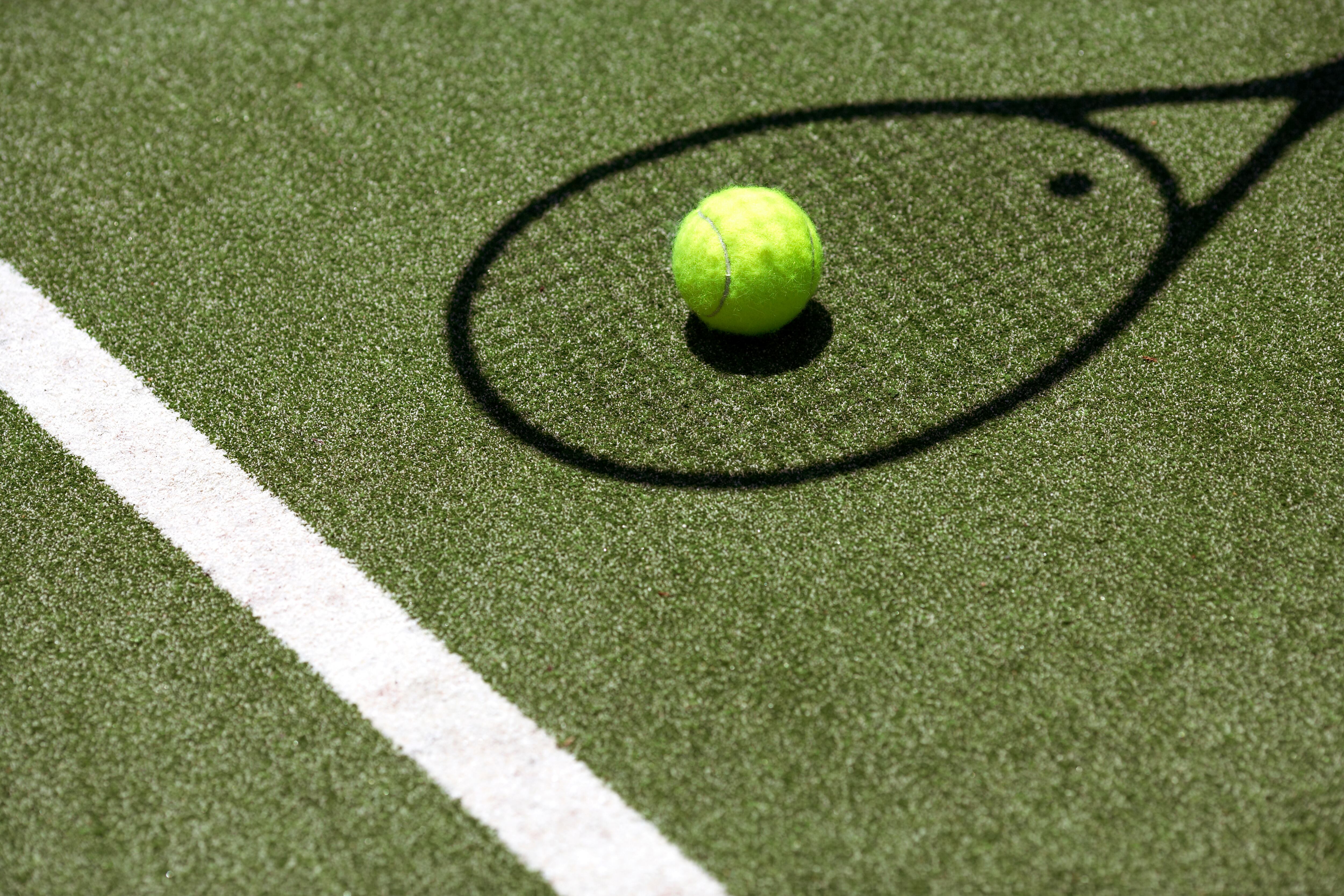 Cancha de tenis y pelota