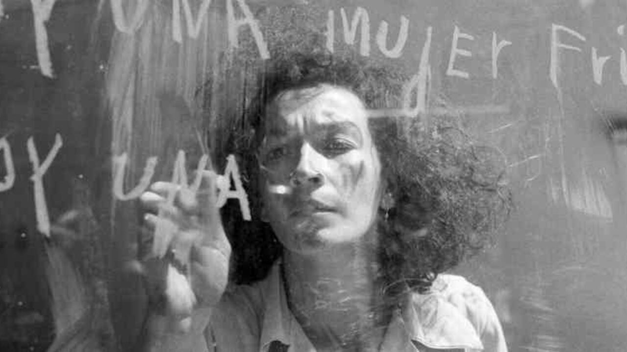 La artista María Teresa Hincapié. Foto cortesía de Galería Casas Riegner