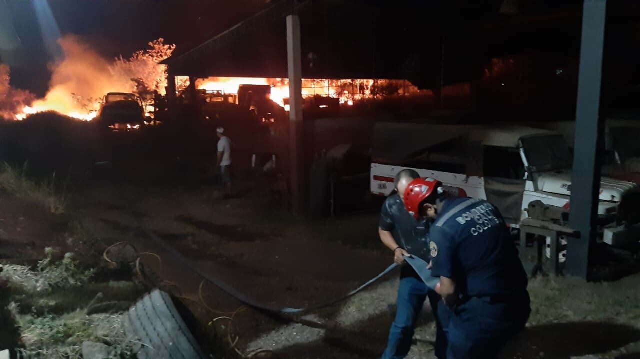 Así se ha documentado este fuerte incendio.