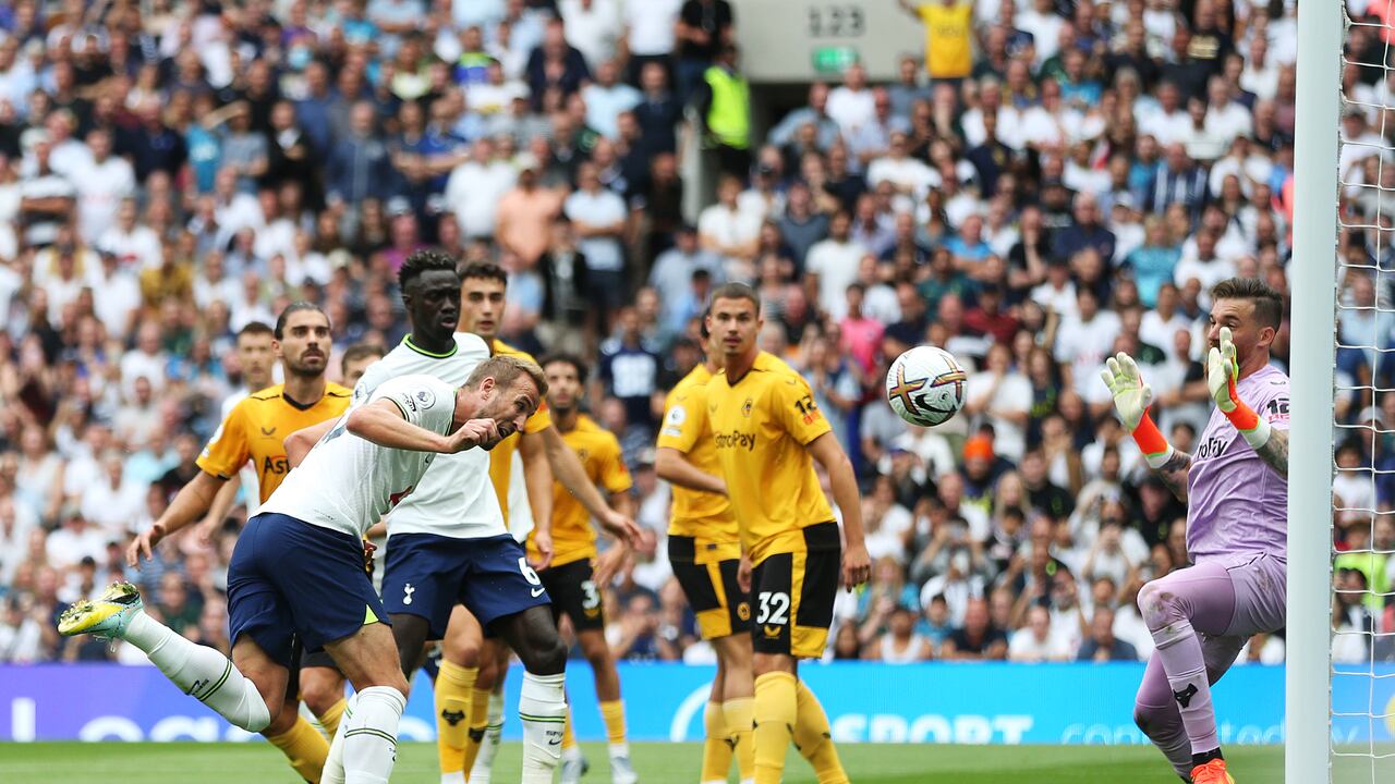 El goleador inglés superó al argentino Sergio Agüero.